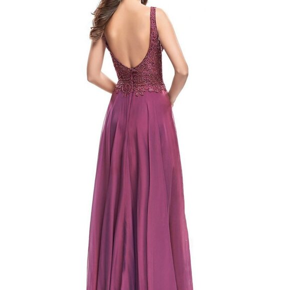 NWT La Femme 25513 Evening Gown Chiffon Red Size 4 - Picture 2 of 7